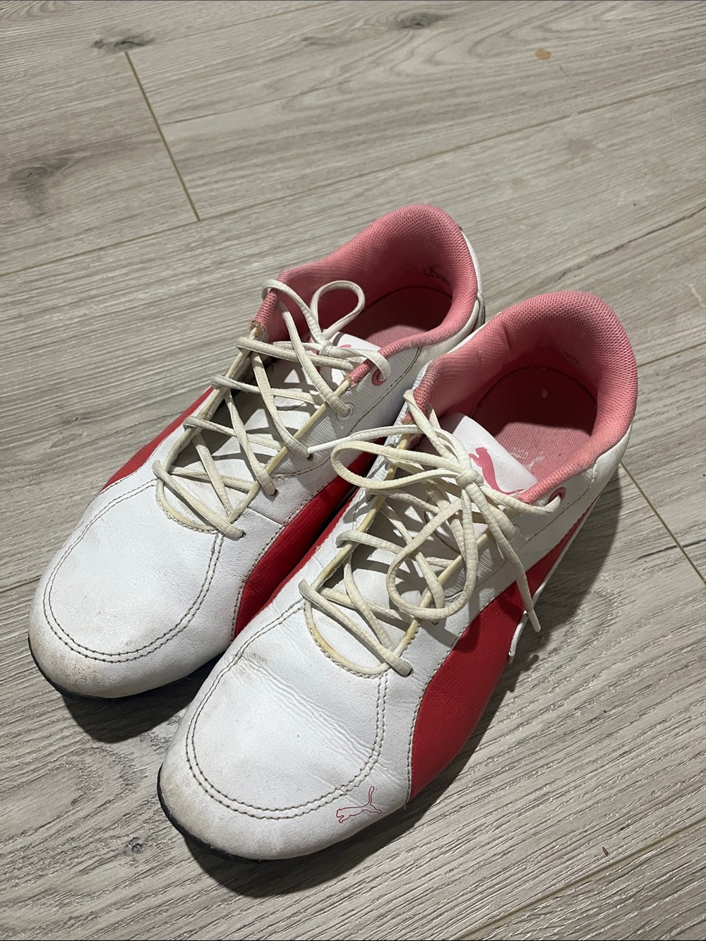 Puma Women's White and Pink Low-Profile Sneakers